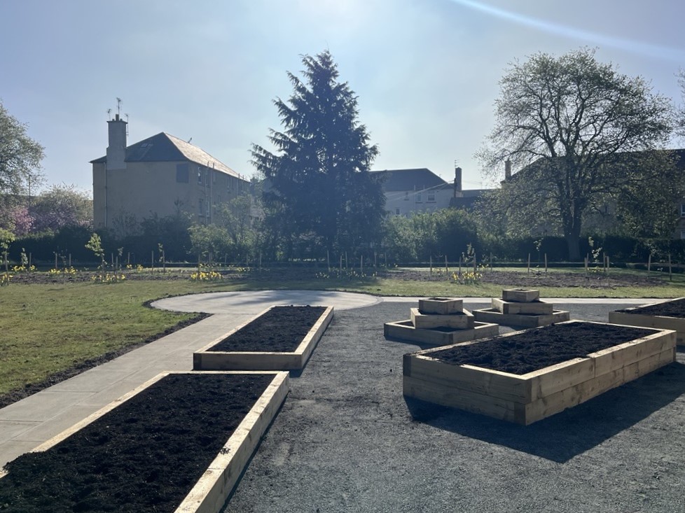 Garden beds at Prestonfield bowling green